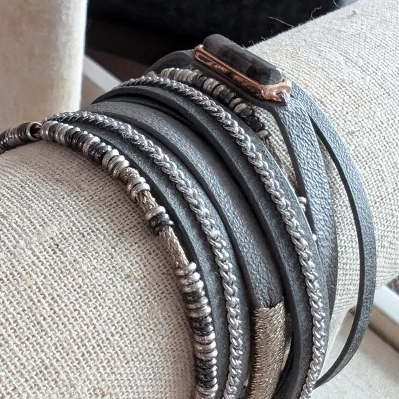 Stella & Dot Yves Wrap Bracelet - Picture 2 of 3